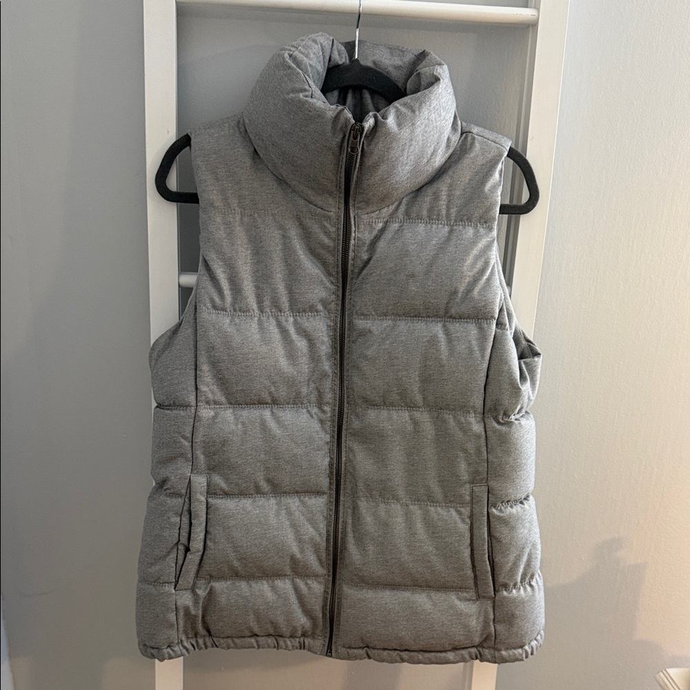 Old Navy Gray Puffer Vest